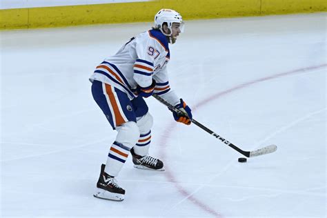 NHL Awards Odds, Predictions, Betting Trends 2023/24.